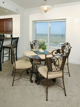 Hotel Seawind Condominiums By Wyndham Vacation Rentals