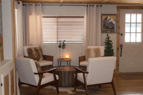 Evergreen Motel