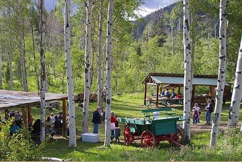 Hotel Parade Rest Ranch