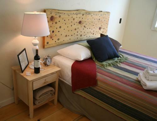 Posada Trailside Inn