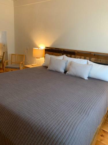 Posada Trailside Inn