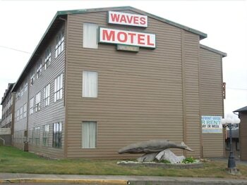 Motel Waves Of Newport