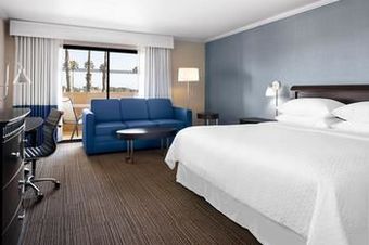 Hotel Four Points By Sheraton Ventura Harbor Resort