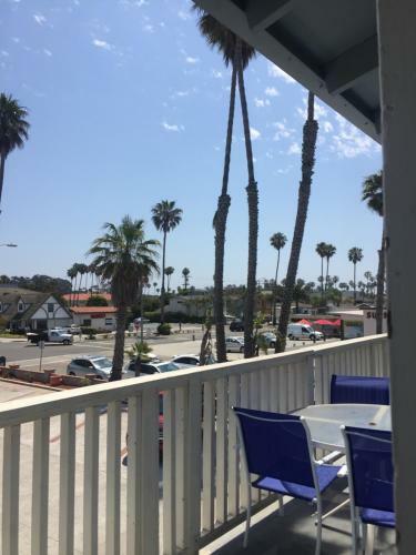 Motel The Shores Inn