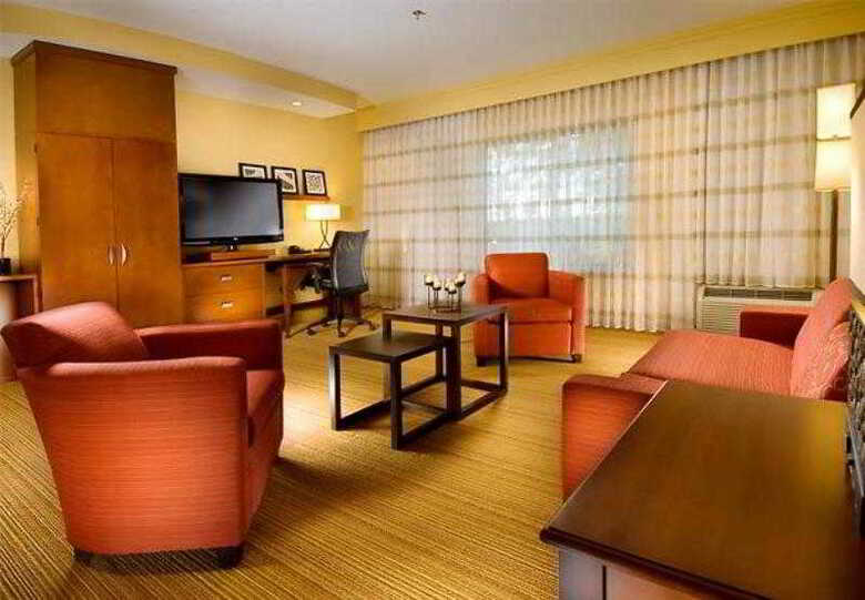Hotel Courtyard By Marriott Wichita Falls