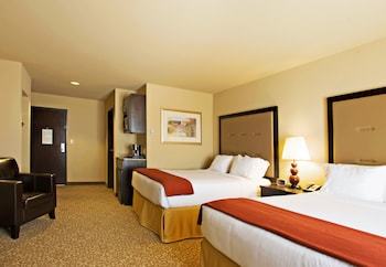 Holiday Inn Express Hotel & Suites Wichita Falls
