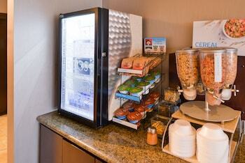 Holiday Inn Express Hotel & Suites Wichita Falls