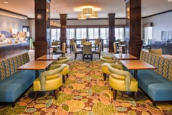 Holiday Inn Express Hotel & Suites Wichita Falls