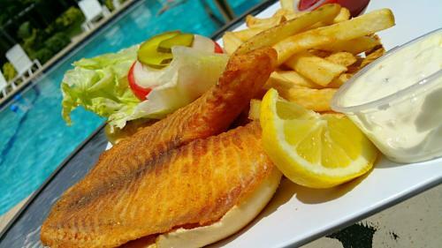 Hotel Dolphin Key Resort - Cape Coral