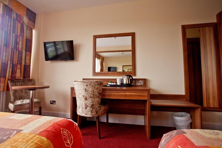 West County Hotel