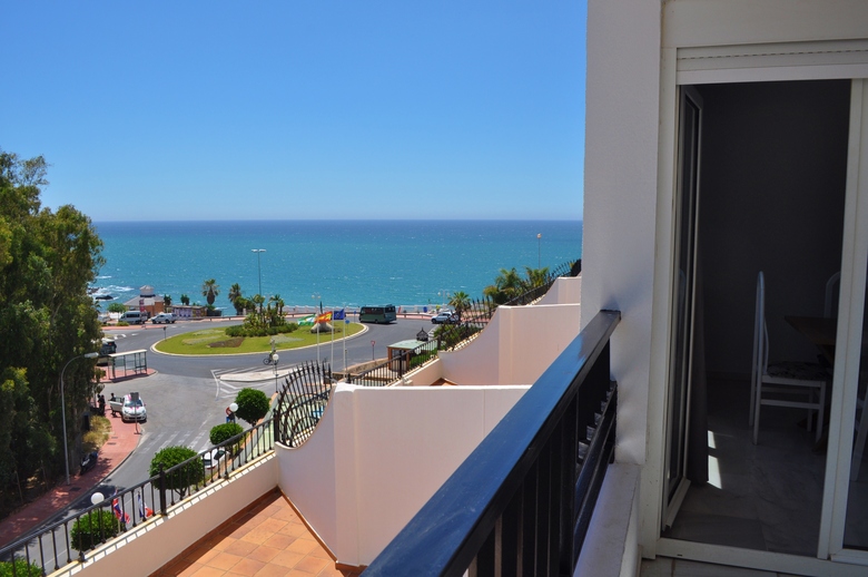 Aparthotel First Flatotel International