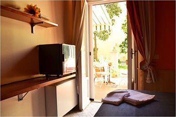 Bed & Breakfast I Due Leoni