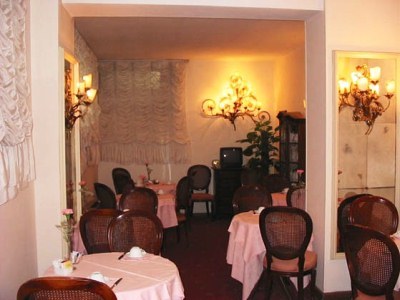 Hotel De Rose Palace