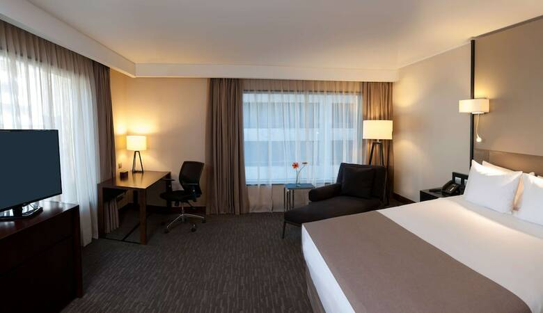 Hotel Doubletree By Hilton Santiago- Vitacura