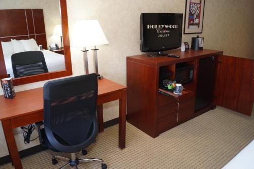 Hollywood Casino Joliet Hotel