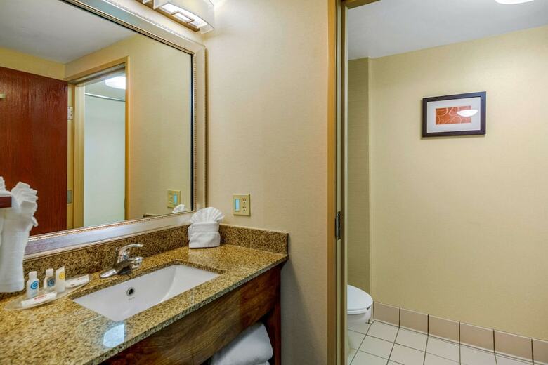 Hotel Comfort Suites Manassas