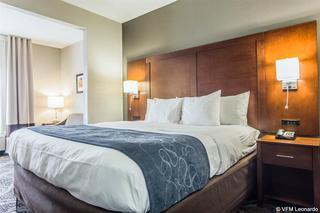 Motel Comfort Suites Pineville