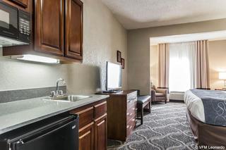 Motel Comfort Suites Pineville