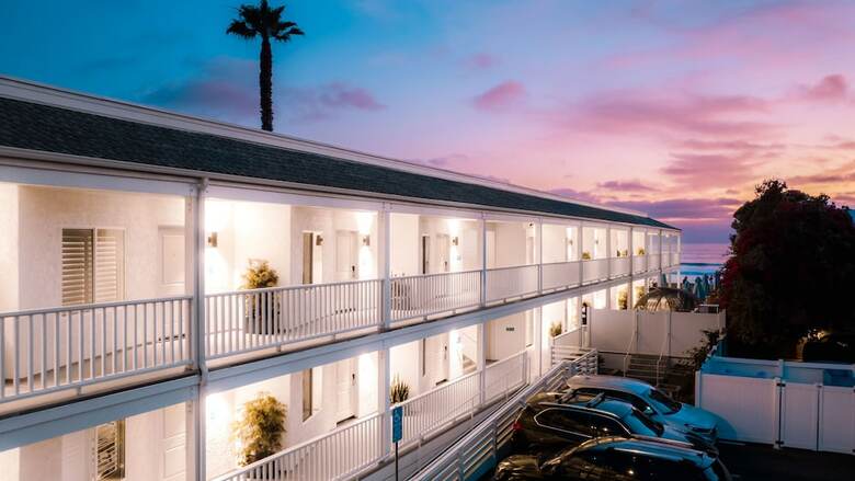 Del Mar Motel On The Beach
