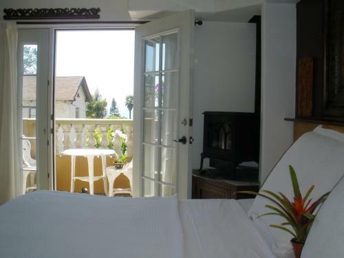 Bed & Breakfast Secret Garden Inn