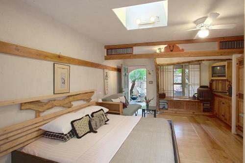 Hotel Les Artistes Inn