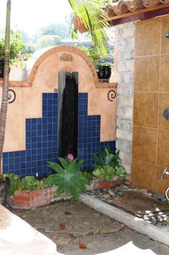 Hotel Les Artistes Inn
