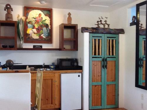Hotel Les Artistes Inn