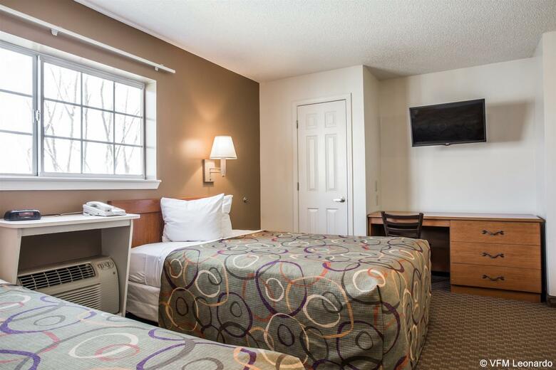 Hotel Suburban Extended Stay Concord