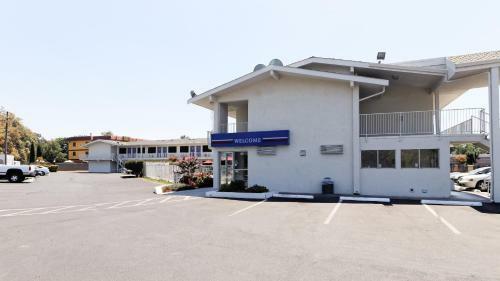 Motel 6 Chico