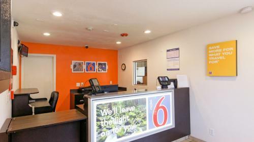 Motel 6 Chico