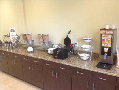 Hotel Baymont Inn And Suites Cotulla