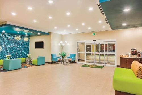 Hotel La Quinta Inn And Suites Cotulla