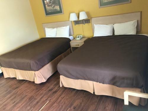 Motel Village Inn Cotulla