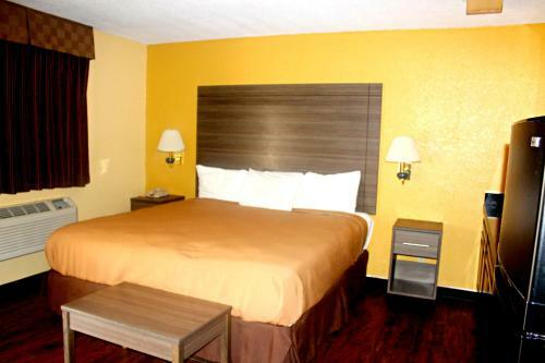 Motel Village Inn Cotulla