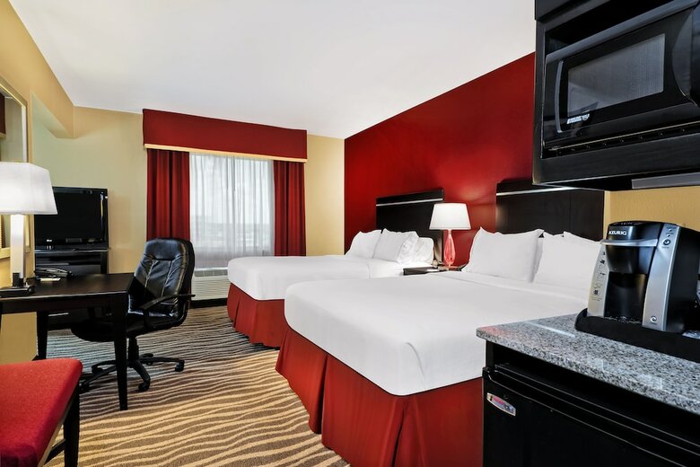 Holiday Inn Express Hotels Cotulla