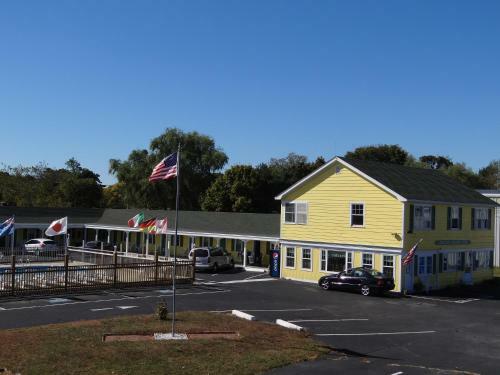 Jonathan Edwards Motel