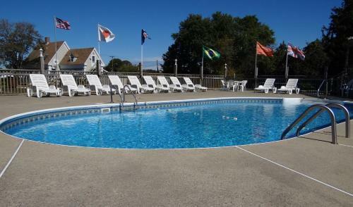 Jonathan Edwards Motel
