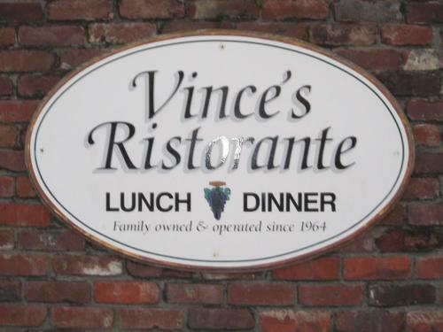 Vince's Motel