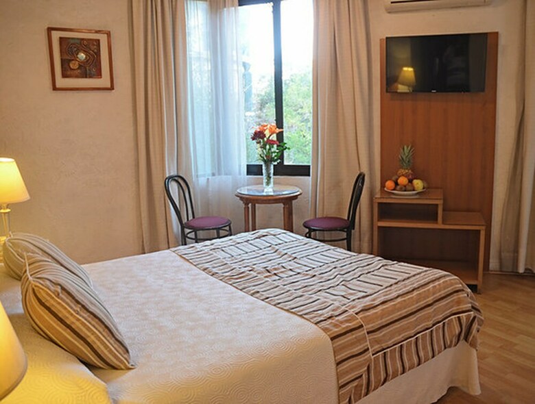 Hotel Montecarlo Santiago