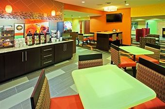 Hotel La Quinta Inn & Suites Cookeville