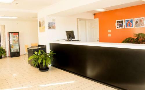 Motel 6 Cookeville