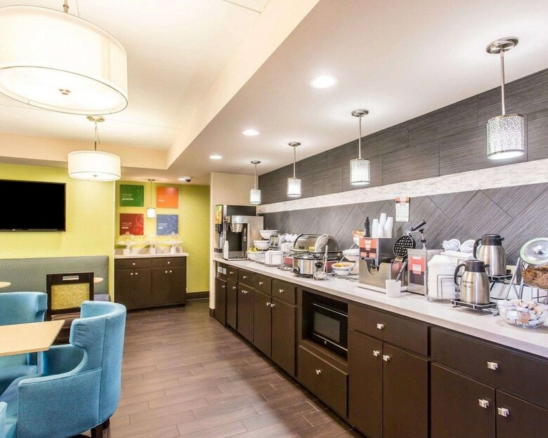 Hotel Comfort Suites Cookeville