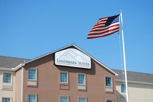 Hotel Landmark Suites - Williston