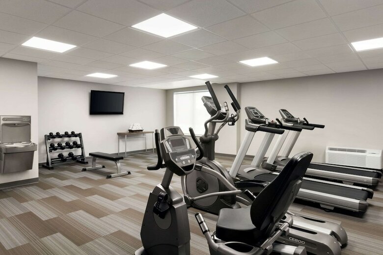 Hotel Wingate By Wyndham Cincinnati Blue Ash