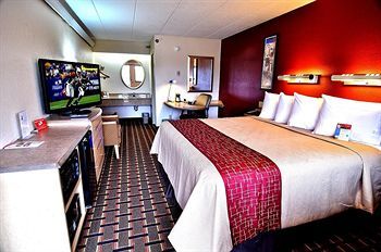 Hotel Red Roof Inn Cincinnati Northeast - Blue Ash