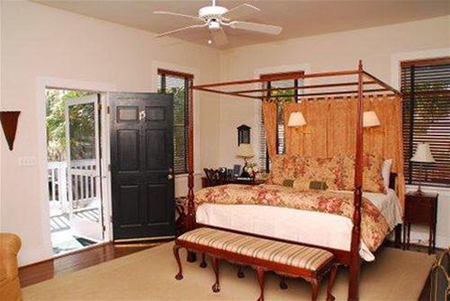 Bed & Breakfast Rhett House