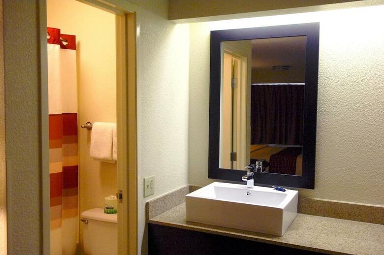 Hotel Red Roof Plus Washington Dc - Rockville