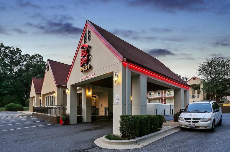 Hotel Red Roof Plus Washington Dc - Rockville