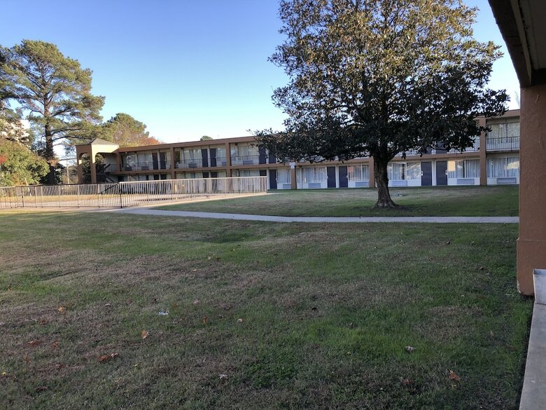 Hotel Americas Best Value Inn - Wilson
