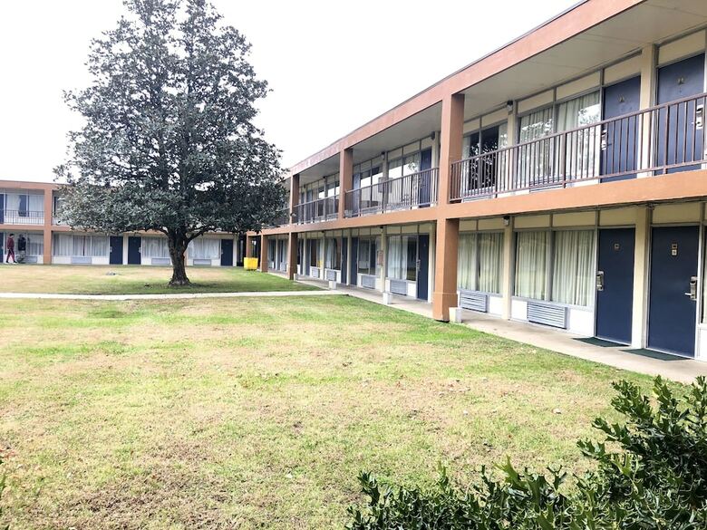 Hotel Americas Best Value Inn - Wilson